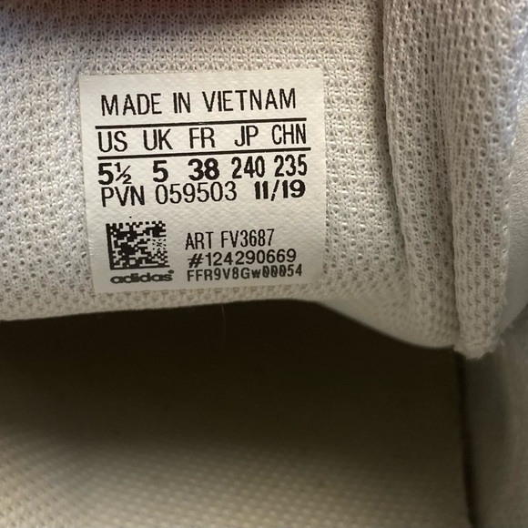 KIDS ADIDAS
ORIGINALS SUPERSTAR - Picture 9 of 10